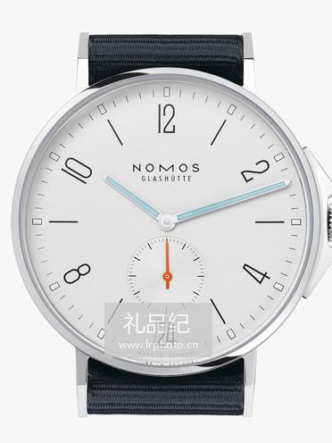 NOMOS- Ahoi date 556 腕表