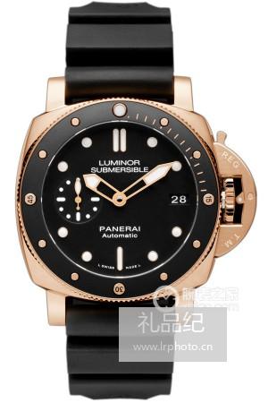 沛纳海SUBMERSIBLE 系列PAM00684腕表