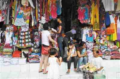 苏卡瓦地市场-巴厘岛日常生活用品的生产中心